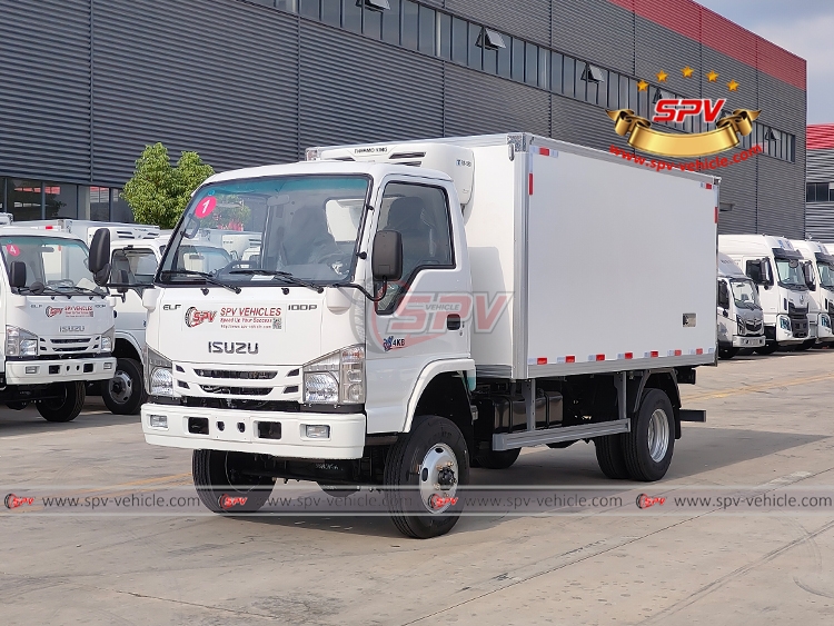 4 Tons Frozen Vehicle ISUZU - Left Front Side View